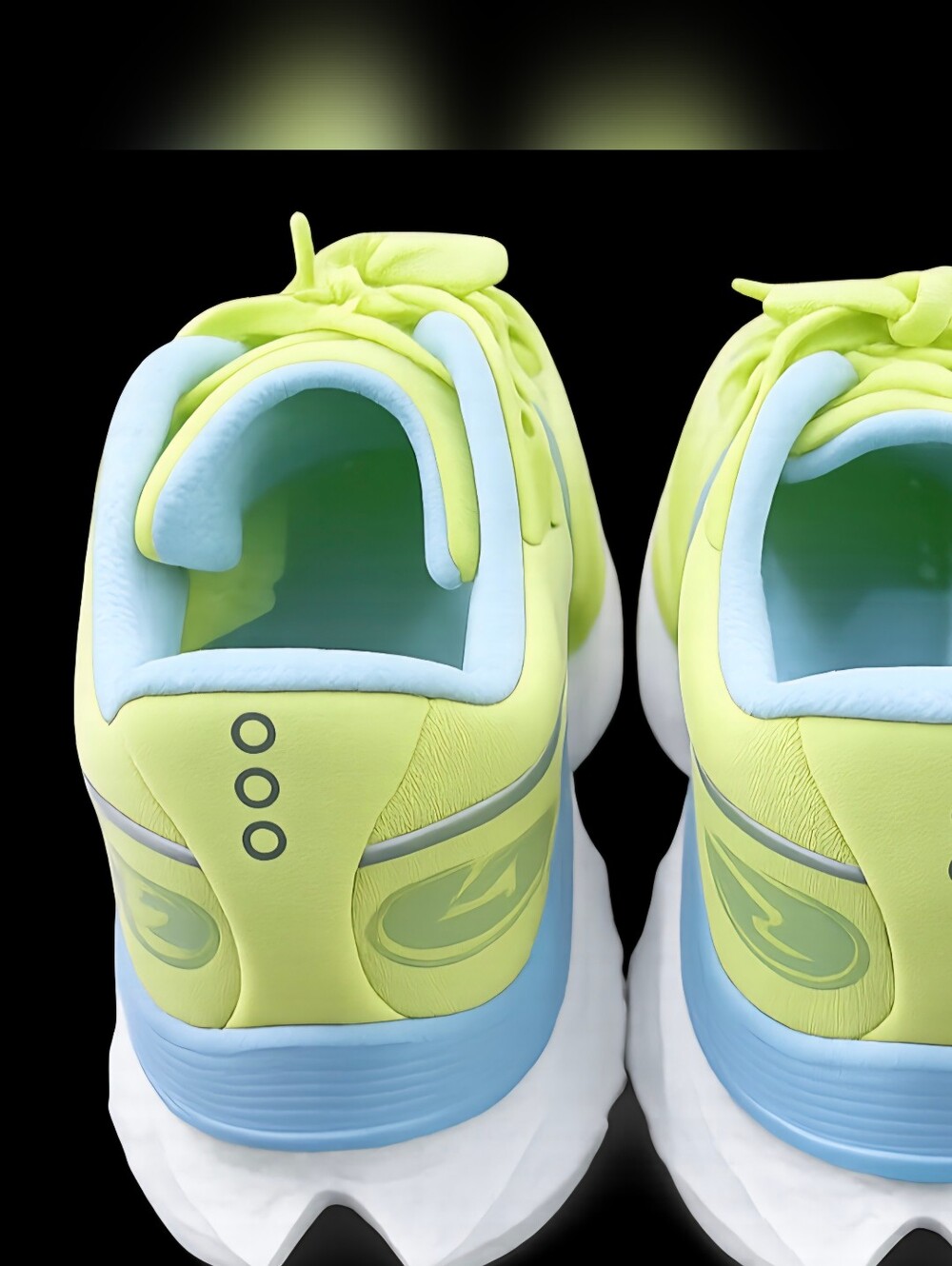 Saucony Women's Neon Lime and Light Blue Running Sneakers 8.5 - Picture 6 of 7